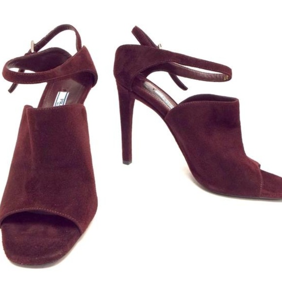 Prada Amaranto Bordeaux Suede Wide Band Heels - Picture 3 of 3